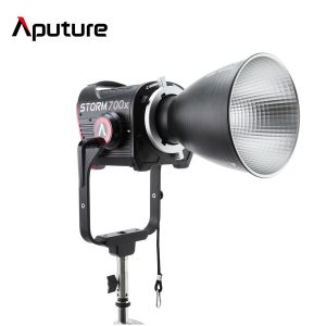 Aputure STORM 700x Luz led blanca 700W Montura ProLock Bowens