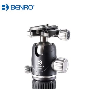 Alternative view of Benro Rhino Trípode fibra de carbono "Three Series" cabezal VX30