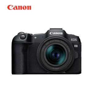 Canon EOS R8 con lente RF24-50mm F4.5-6.3 IS STM