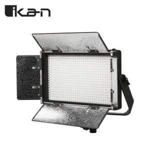 Ikan RW5 Rayden Half x 1 LED Daylight 5600K para estudio y exteriores
